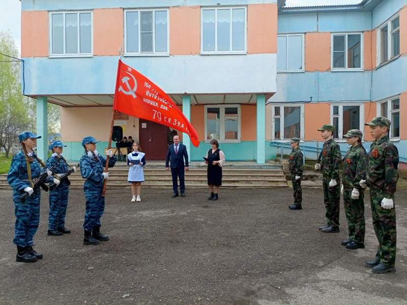 Патриотическая акция «Часовой у Знамени Победы»