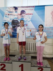 Ульянова Дарья призер Межрегионального турнира по плаванию