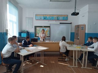 Учителя географии Вурнарского муниципального округа стали участниками квест-игры «По просторам России»