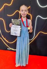 В Межрегиональном   танцевальном конкурсе «DANCE ARENA” сольным номером «Море» Федотова Камилла из 2 А класса заняла 1 место.