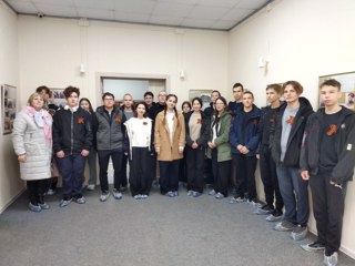 Обучающиеся 10 те класса, с классным руководителем И.М. Федоровой, побывали с экскурсией в Музее «Бичурин и современность».