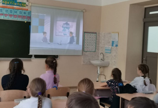 В начальных классах Большесундырской СОШ им.В.А.Верендеева прошёл показ анимационного 3D-сериала «Чувашия - территория развития»