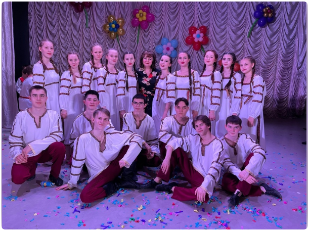 Ансамбль современного танца "АССОРТИ" 24 апреля дал большой отчетный концерт в ГДК под названием "Дыхание весны"