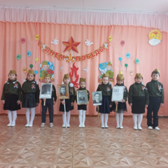 Дети старшей группы "Солнышко "присоединяются к акции "Бессмертный полк"