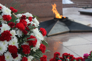 Торжественный митинг по увековечиванию памяти павших в боях «Завтра была война…»