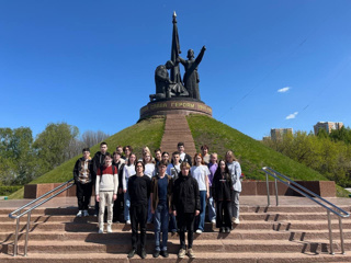 Обучающиеся МАОУ СОШ №3 г.Ядрина провели "Один день в столице"
