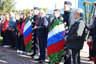 Это праздник, со слезами на глазах!