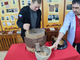 Посетили Ишакский краеведческий музей