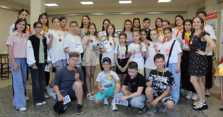 В рамках республиканского проекта "День на селе"  проекта активисты школы посетили Козловский муниципальный округ