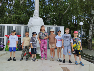 Сегодня, 20 июня, в пришкольном лагере «Любознайки» МБОУ «Алгашинская СОШ» день - «Орленок и его друзья».