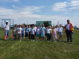Отдыхающие в пришкольном лагере «Солнышко» сдали нормативы ГТО
