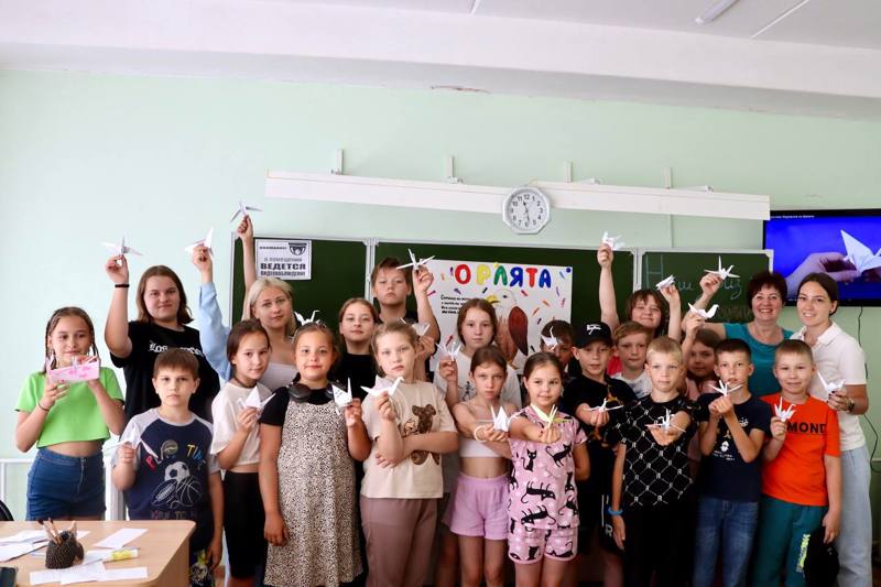 20 июня в пришкольном лагере "Солнышко" посвящен патриотическому воспитанию