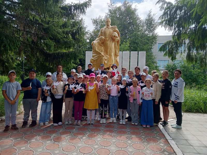 22 июня — день памяти героев, павших в боях за свободу нашей Родины.