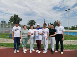 14 июня среди работников образования Комсомольского МО прошли соревнования по лёгкой атлетике