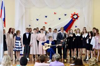 27 июня в гимназии состоялась торжественная церемония вручения аттестатов выпускникам 9-х классов