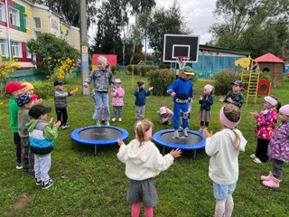 Спортивный праздник «Солнце, воздух и вода – наши лучшие друзья!»