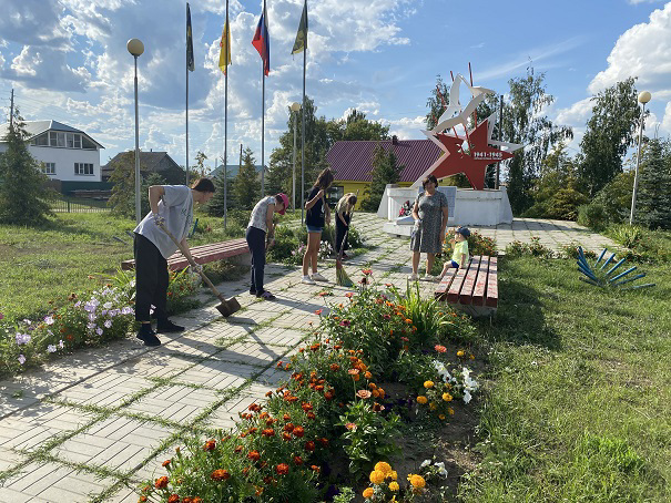 «Память о людях, воевавших за свободу нашей страны, должна жить в душах потомков. Их подвиг нельзя забывать»