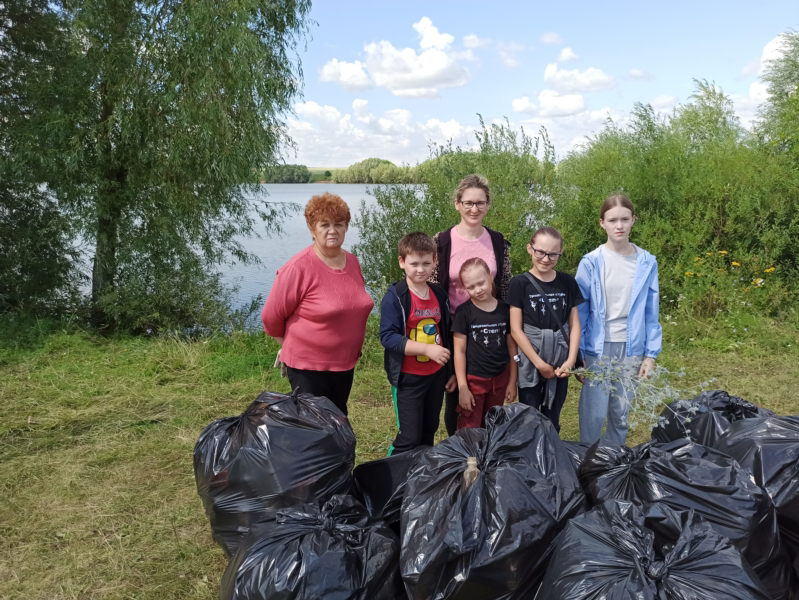 Всероссийская акция "Вода России" на территории деревни Карак-Сирма Большеяниковского территориального отдела