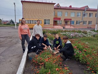 Практика является и детским досугом