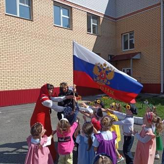 День Государственного флага России запомнится воспитанникам надолго