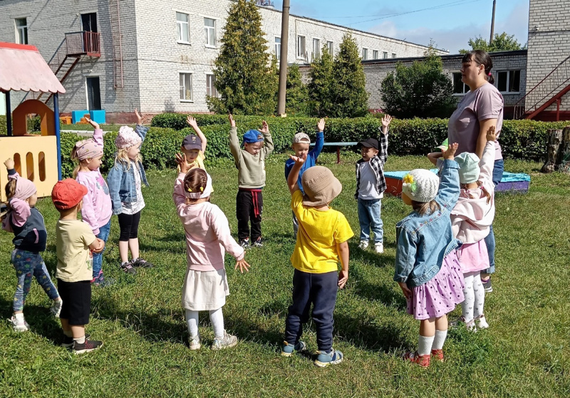 Утренняя гимнастика для малышей