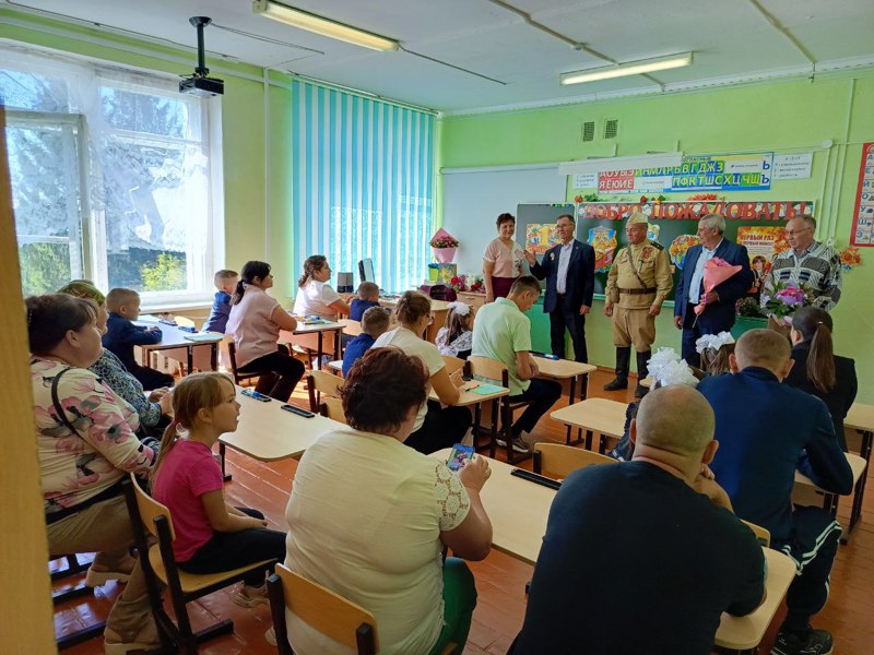 Урок Мужества с представителями общественной организации «Группа советских войск в Германии»