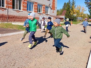 В детском саду прошел кросс