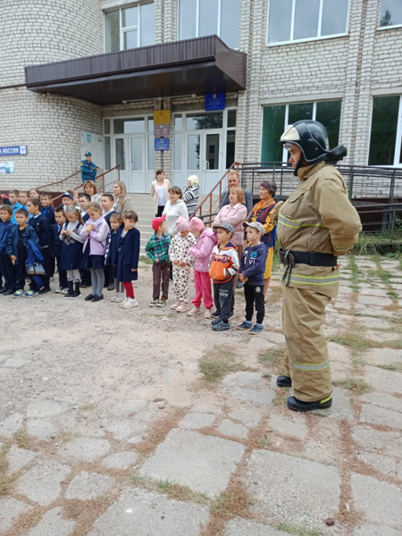 Сегодня день у дошкольников группы "Колосок" выдался необычайно насыщенным.