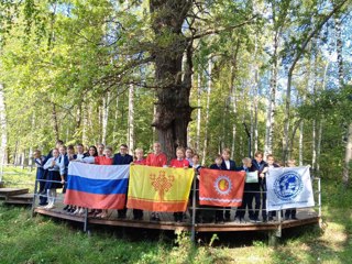 "НЕурок географии" прошел у гимназистов. 🌏