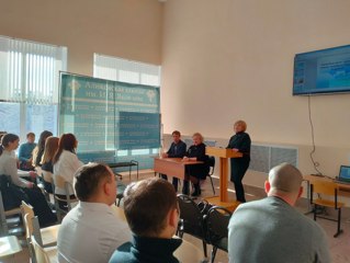 Представители дошкольного учреждения на встрече с членами Комиссии Общественной палаты Чувашской Республики