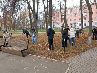 Субботник прошел очень активно и воодушевленно