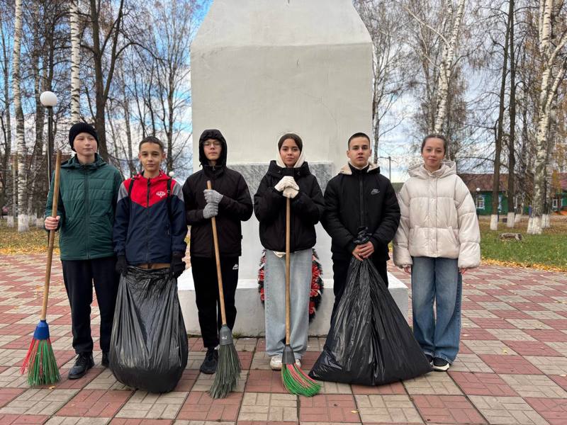 Акция «Чистый обелиск»