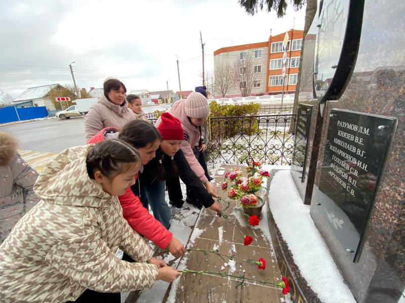 8 ноября - День памяти погибших сотрудников органов внутренних дел.