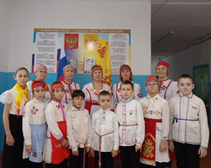 26 ноября отмечается День чувашской вышивки. Чувашская вышивка -это не просто искусство, а символ стойкости, мудрости и красоты нашего народа.