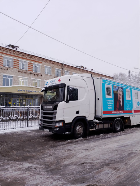 В нашей школе передвижной офтальмологический комплекс!!!