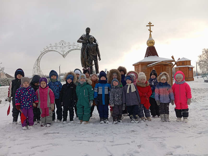 "По родному краю с рюкзаком шагаю": Экскурсия в парк культуры и отдыха