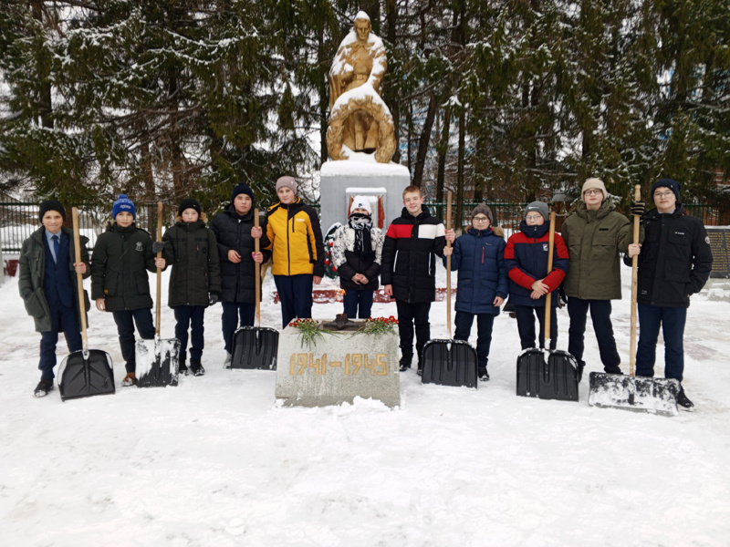 Продолжается акция "Снежный десант"