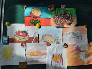Конкурс рисунков по теме "Моё правильное питание" в 4в классе