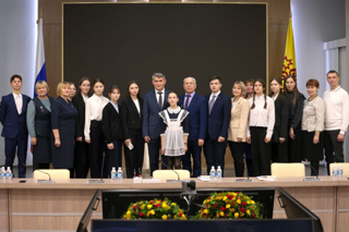 Эскурсия победителей в Дом правительства