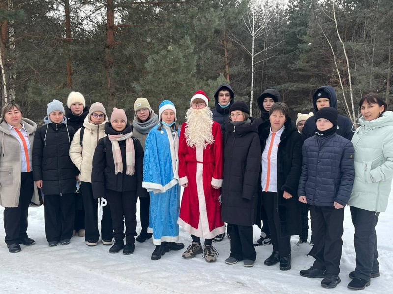 Поздравление жителей Канашского комплексного центра социального обслуживания населения в деревне Байгильдино