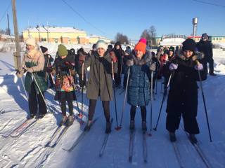 6 и 7 февраля в нашей школе прошли соревнования по лыжным гонкам среди учащихся.  В соревнованиях приняли участие обучающиеся с 5 по 9 классы.