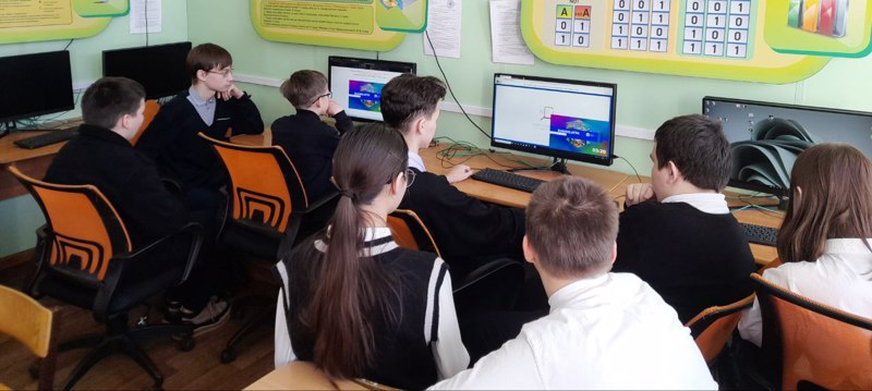 Команды учащихся 7А и 8А классов приняли участие во втором туре игры «Достижения России в XXI веке»