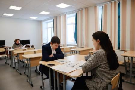 69 девятиклассников школы №9 прошли итоговое собеседование по русскому языку