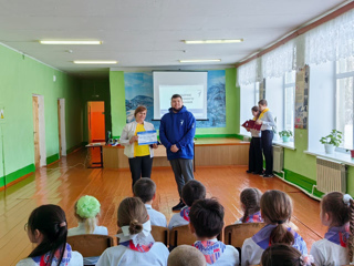 Открытие в школе первичного отделения Российского движения детей и молодежи «Движение Первых»