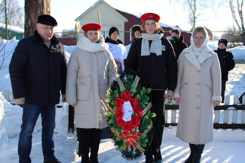 ПАМЯТИ ПАВШИХ БУДЕМ ДОСТОЙНЫ