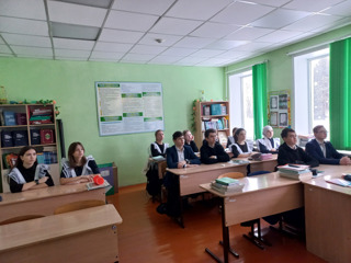 На уроках татарского и чувашского языка проводились «пятиминутки»-беседы о красоте родной речи, сохранении родного языка