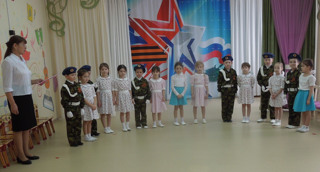 В детском саду №1 «Çăлкуç» начались праздничные утренники, посвященные Дню защитника Отечества