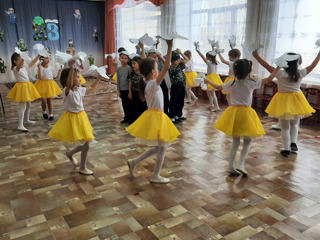В детском саду прошел музыкально-спортивный праздник, посвящённый Дню защитника Отечества «Юные защитники Родины»