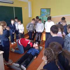 19 февраля 2024 года представители Российского Красного Креста встретились с учащимися 1- 10 классов и педагогами нашей школы.