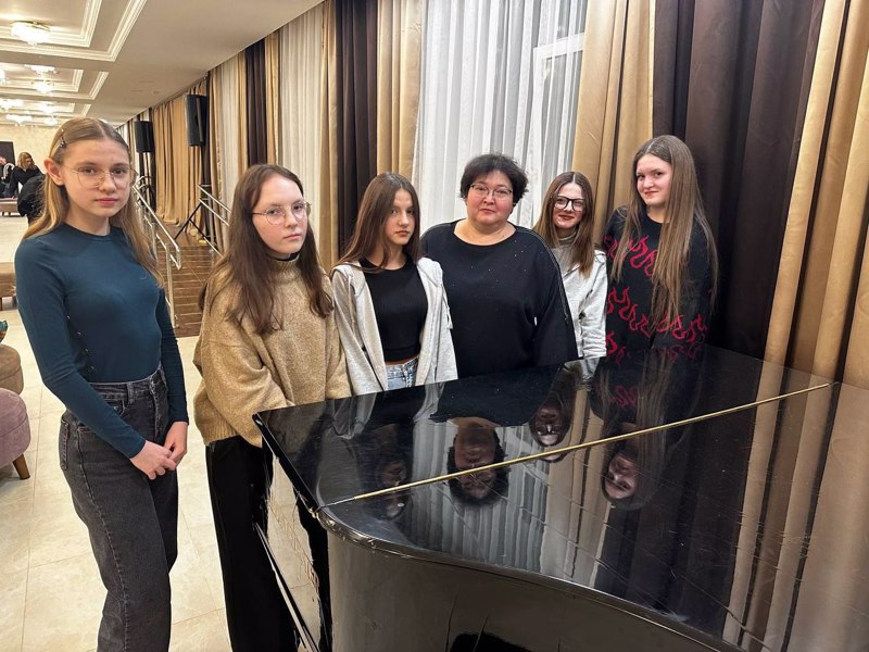 Ученики 8В класса посетили концерт в рамках проекта "Пушкинская карта"